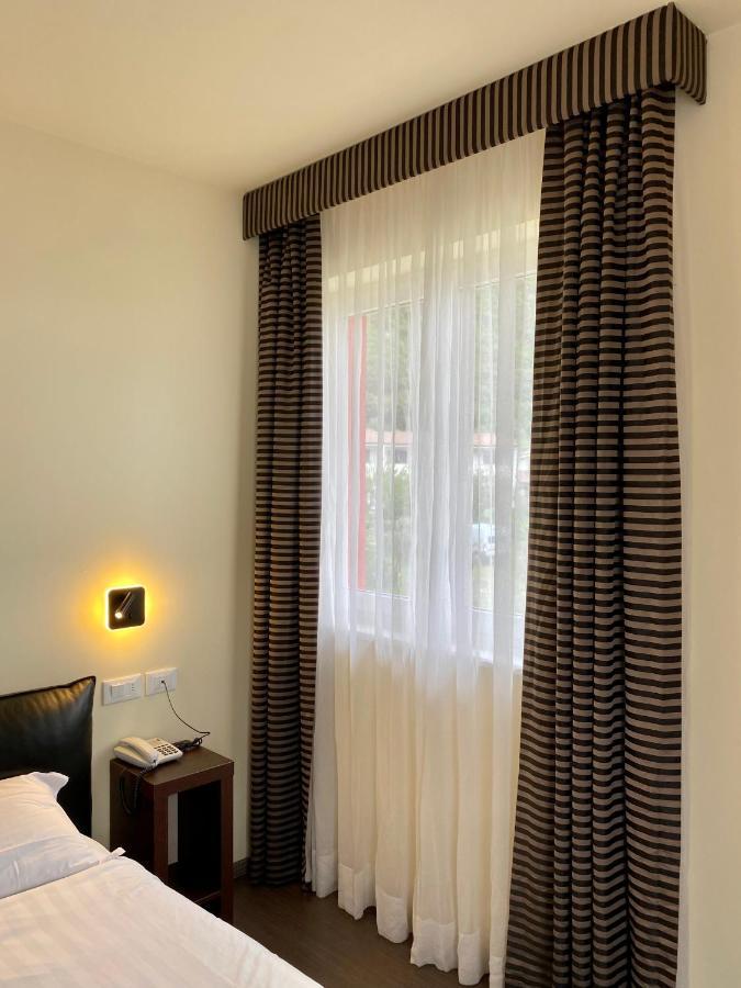 Hotel Campagnola マルチェージネ エクステリア 写真